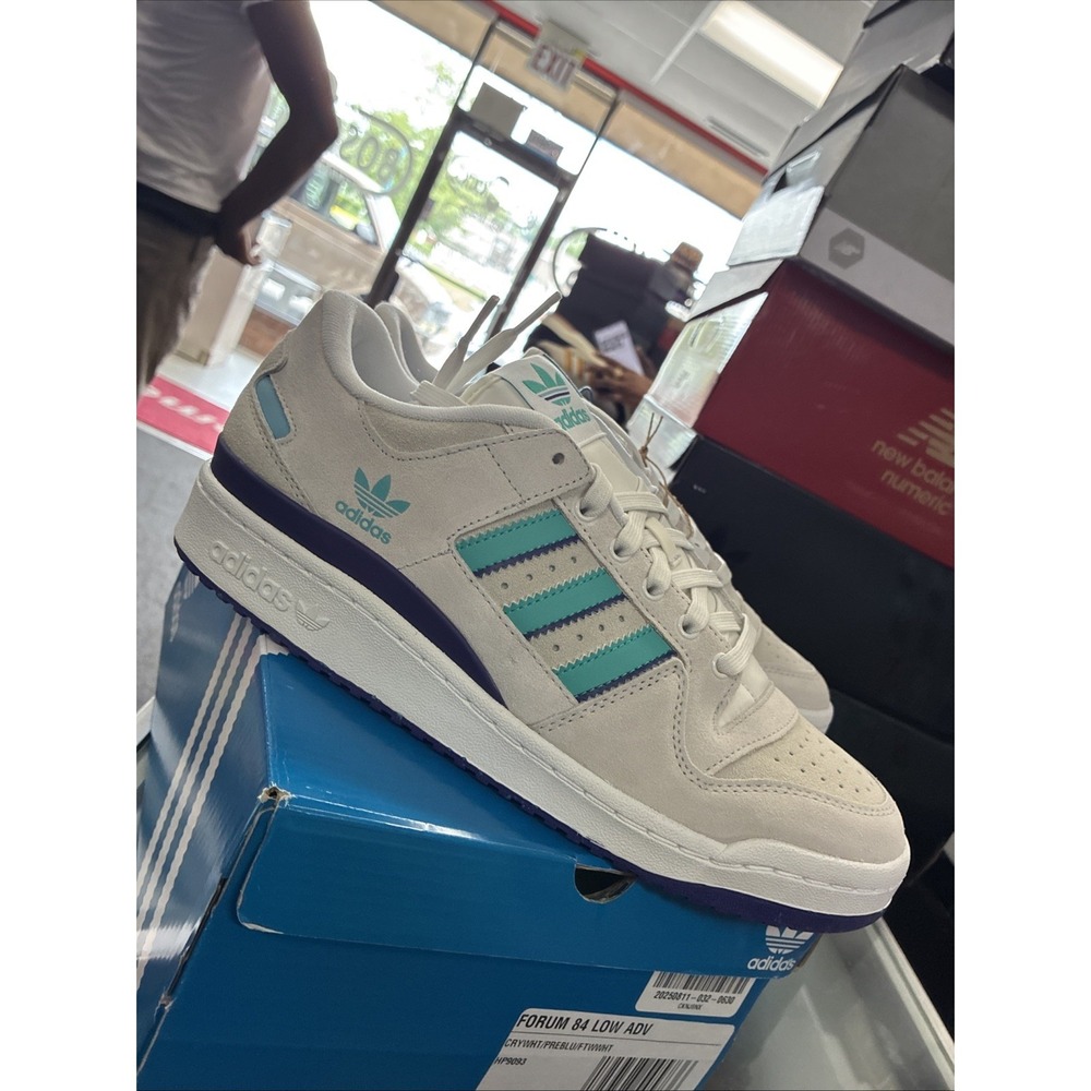Adidas Forum 84 Low ADV Original RETRO COLORS HP9093 White Suede SZ 10.5 New